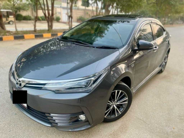 toyota-corolla-altis-x-cvt-i-18-big-1