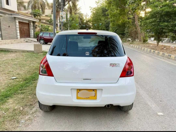 suzuki-swift-gl-cvt-big-3