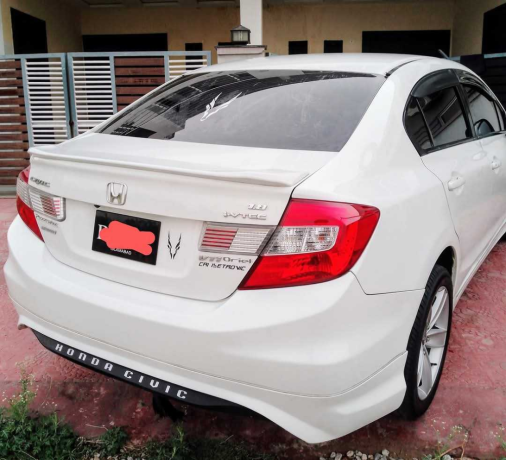 honda-civic-oriel-big-4