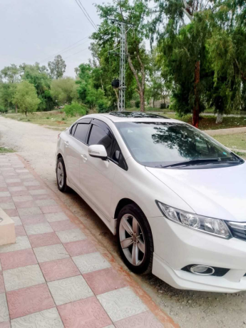 honda-civic-oriel-big-3