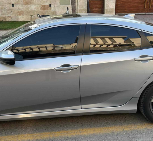 honda-civic-oriel-big-2