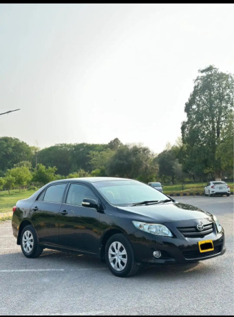 toyota-corolla-altis-x-cvt-i-18-big-0
