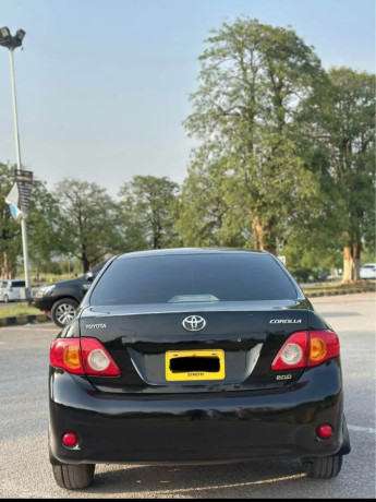 toyota-corolla-altis-x-cvt-i-18-big-2