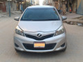 toyota-vitz-f-10-small-0