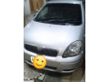 toyota-vitz-f-10-small-2