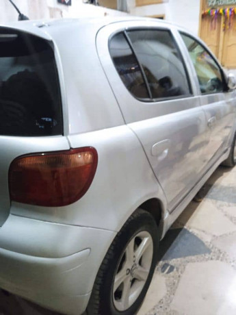toyota-vitz-f-10-big-9