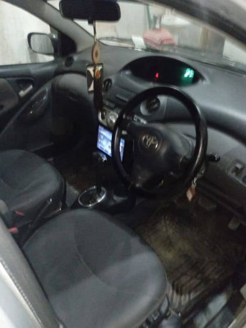 toyota-vitz-f-10-big-4