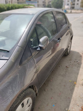 toyota-vitz-f-10-big-3