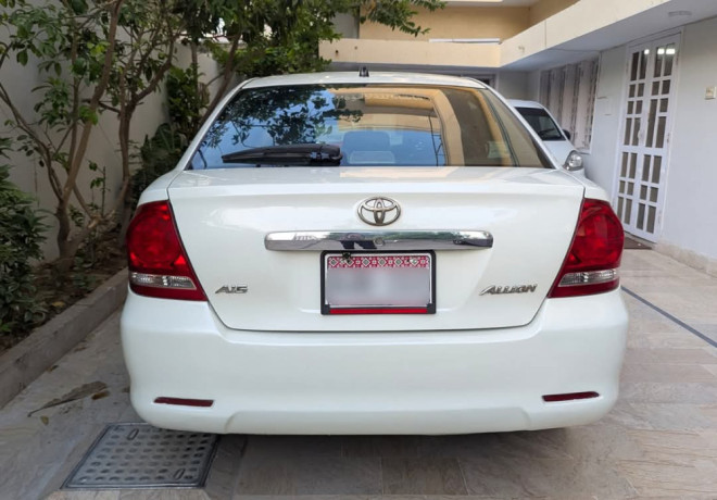 toyota-allion-a15-big-5