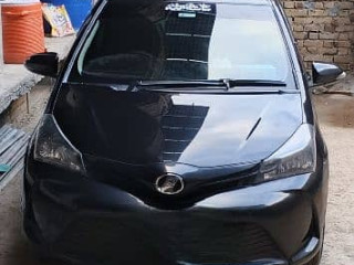 toyota-vitz-f-safety-edition-iii