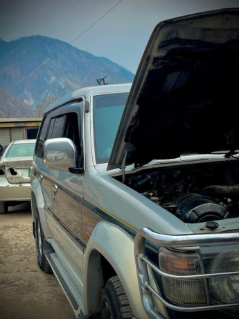 toyota-prado-vx-28l-d-big-4