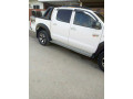 toyota-hilux-e-small-6