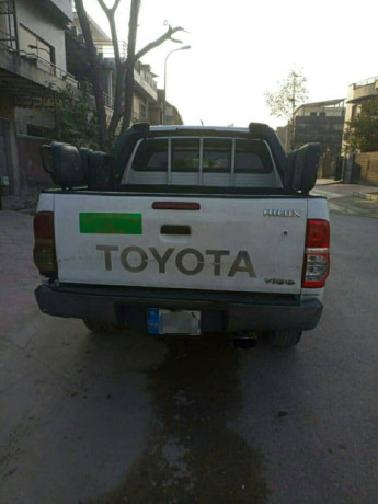 toyota-hilux-e-big-7