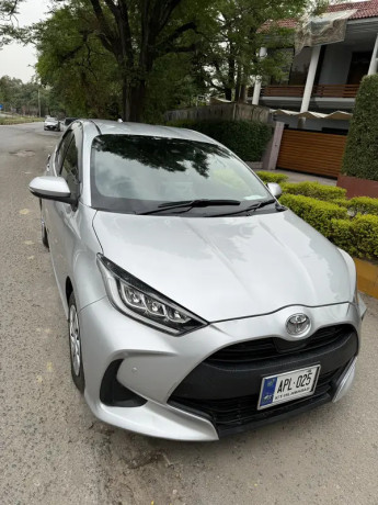 toyotayarisx-2021-model-2024-import-big-4