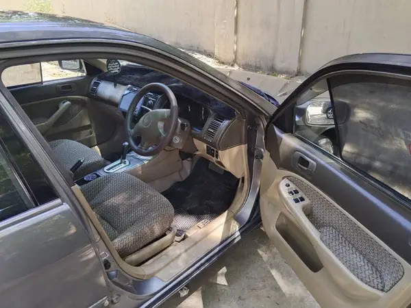 honda-civic-oriel-2004-automatic-like-brand-new-big-2
