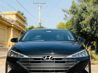 hyundai-elantra-hybrid