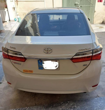toyota-corolla-gli-big-1