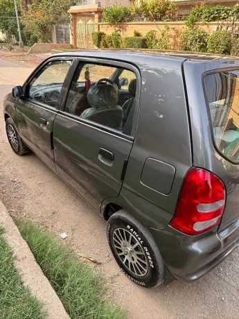suzuki-alto-vxr-2010-big-2