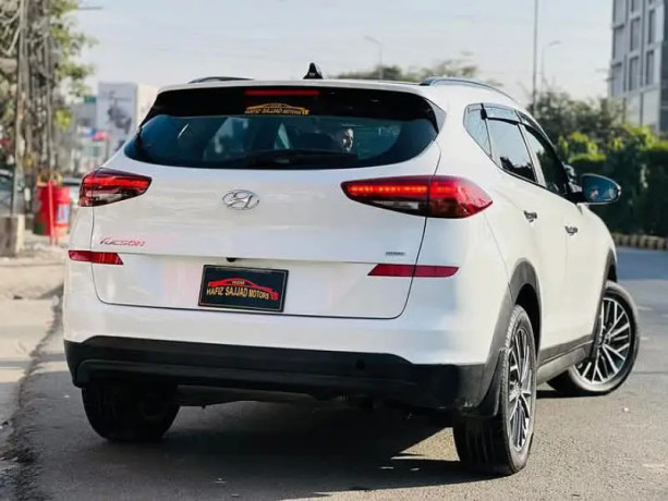 hyundai-tucson-2022-big-1