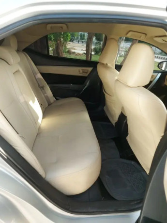 toyota-corolla-gli-2016-big-6