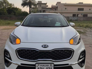kia-sportage-fwd