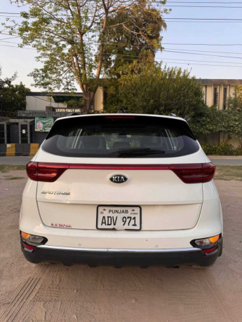 kia-sportage-fwd-big-1