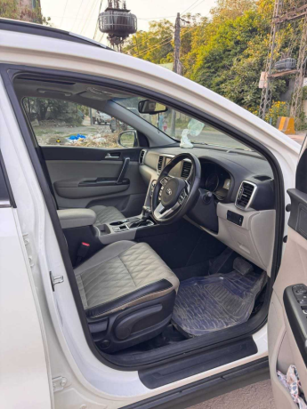 kia-sportage-fwd-big-7