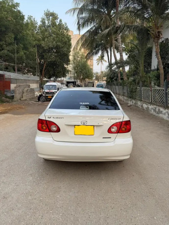 toyota-corolla-se-saloon-16-automatic-2004-big-3