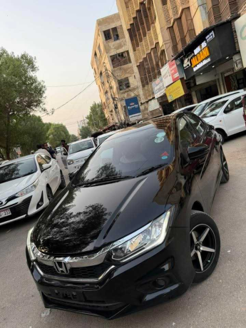 honda-city-12l-cvt-big-2