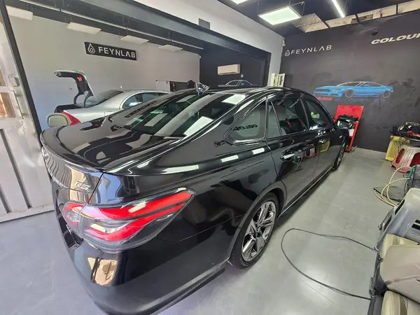 toyota-crown-rs-advance-2018-big-3