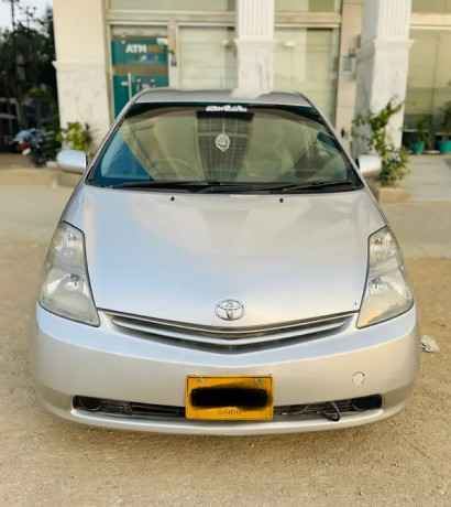 toyota-prius-15-2010-big-0