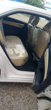 toyota-corolla-altis-grande-cvt-i-18-2020-big-3