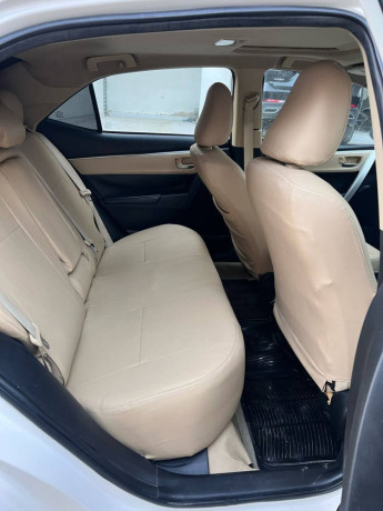 toyota-corolla-altis-x-cvt-i-18-big-7