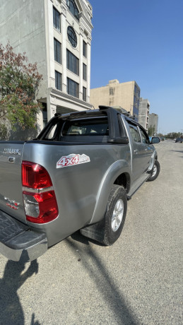 toyota-hilux-camp-big-7