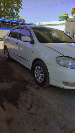 toyota-corolla-gli-2004-big-7