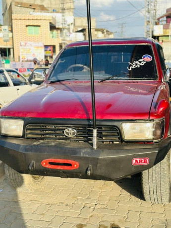 toyota-hilux-e-big-4