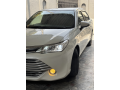 toyota-corolla-axio-hybrid-15-small-1