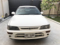 toyota-corolla-se-small-0