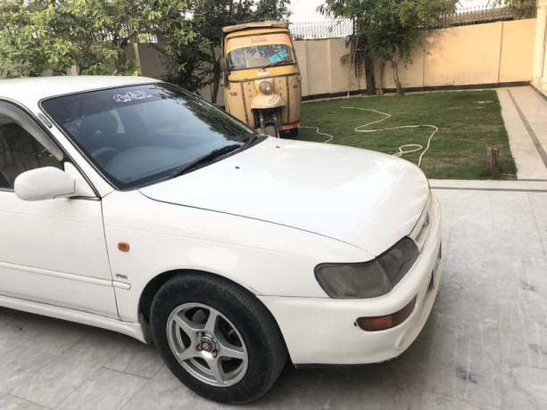 toyota-corolla-se-big-1