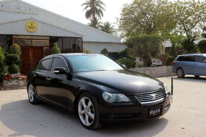 toyota-mark-x-250g-big-2
