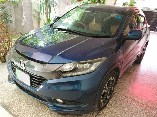 honda-vezel-hybrid-z-2014-big-1