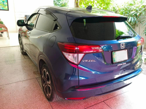 honda-vezel-hybrid-z-2014-big-6