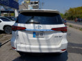 toyota-fortuner-28-sigma-4-small-2