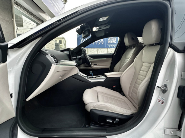 bmw-i4-edrive40-m-sport-2022-big-7