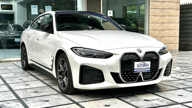 bmw-i4-edrive40-m-sport-2022-big-2