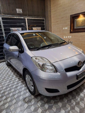toyota-vitz-f-13-big-0