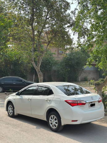 toyota-corolla-gli-auto-big-3