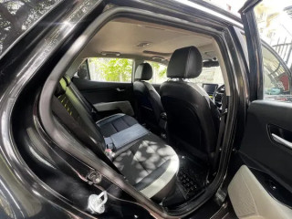kia-stonic-ex-2022-model