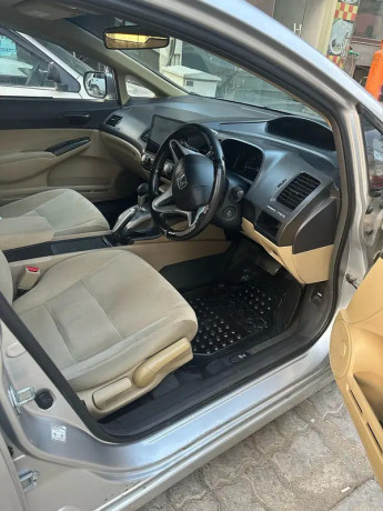 honda-civic-vti-model-2011-big-5