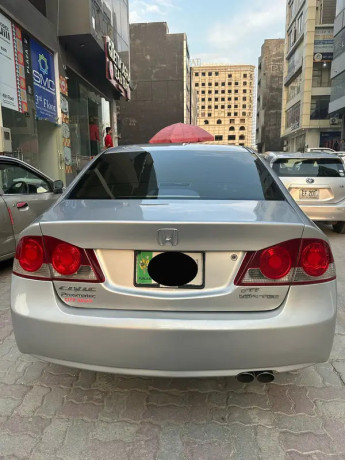honda-civic-vti-model-2011-big-9